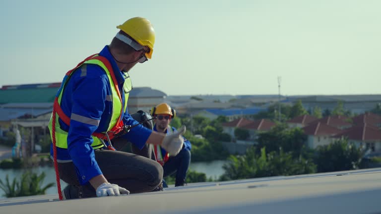 Best Roof Maintenance and Cleaning  in Staten Island, NY